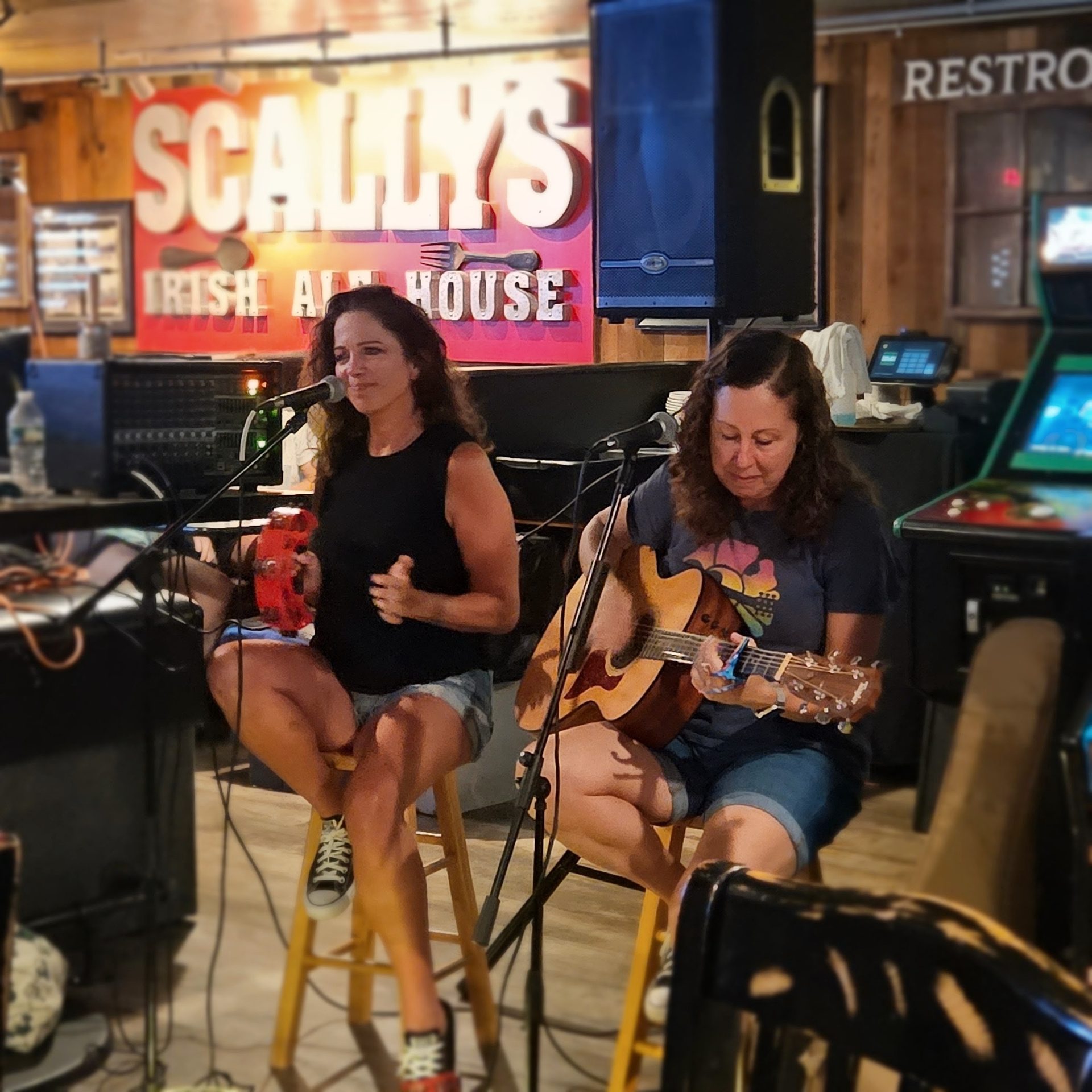 Keno, Live Music, Karaoke