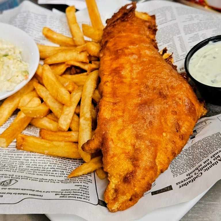 Savor Our Lunch Offerings