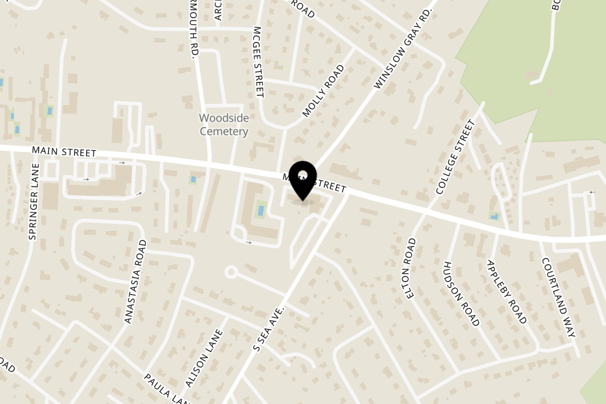 Map showing the location of Scally's Irish Ale House on 585 Main St in West Yarmouth
